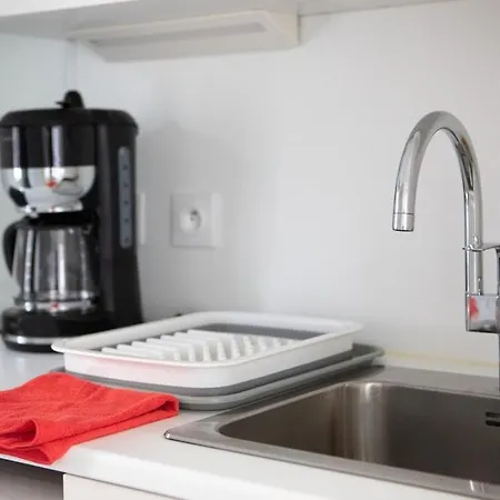 N1 Deluxe Bright Studio, Renovated, Free Parking, Mulhouse Centre