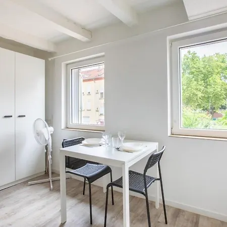 Deluxe N1 Lumineux Et Renove, Parking Gratuit, Centre Daire